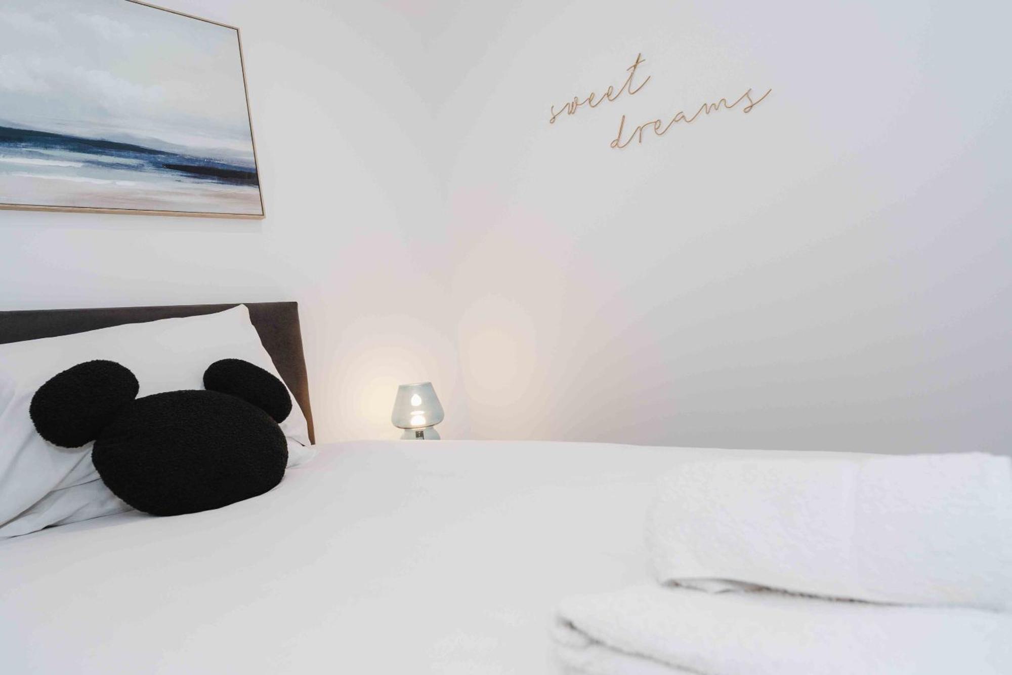 Stunning Luxury Stay By Vichy Kingston upon Hull Esterno foto